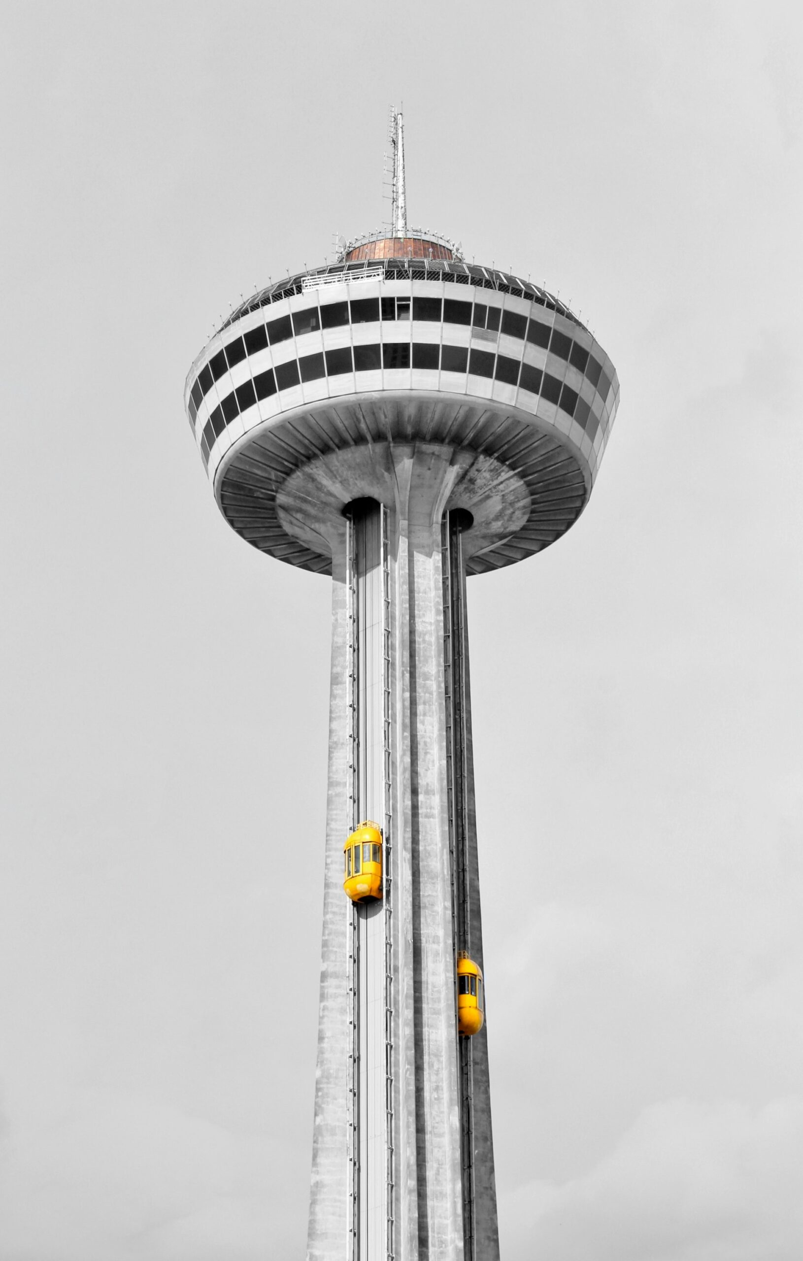 jacob-mathers-fOhPIP63b8E-unsplash stay niagara
